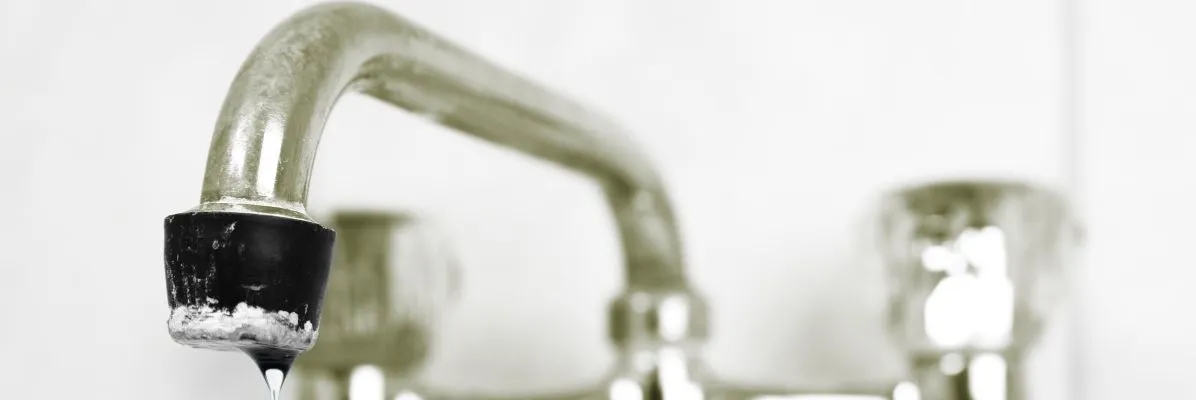 Jak odkręcić kran - skuteczne sposoby na zacięty kran bez stresu
