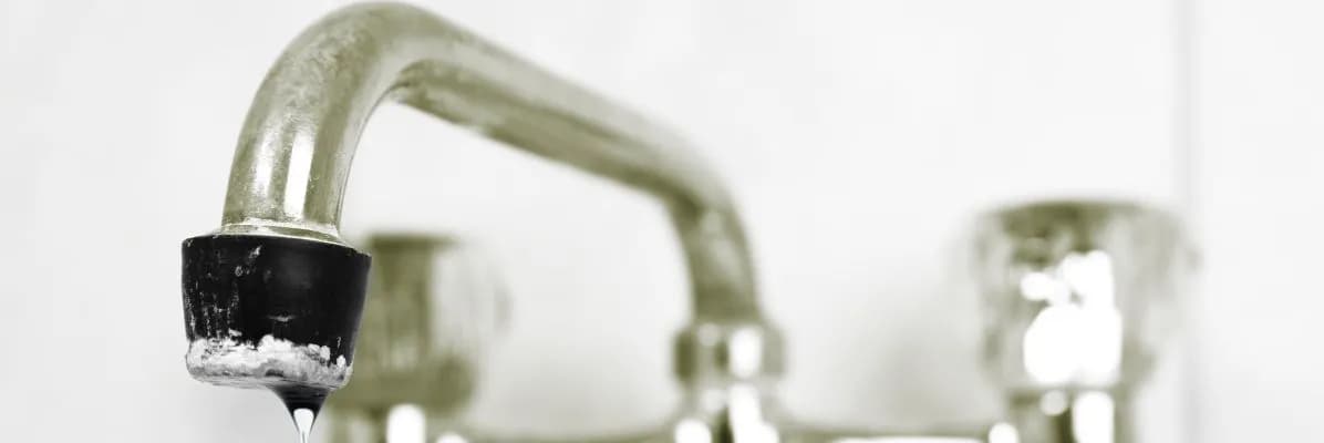 Jak odkręcić kran - skuteczne sposoby na zacięty kran bez stresu
